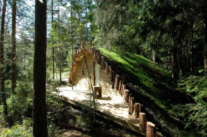 Organic Architecture: Tiny House in Sweden, Looks Like It Was Grown, Not Built