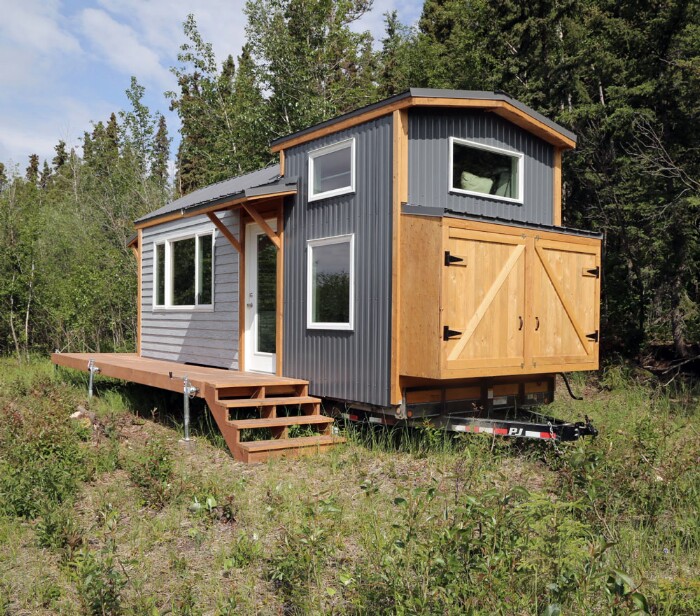 This 24 Foot Tiny House Is Just Gorgeous … And The Plans Are Available For Free!