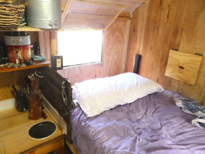 Simplistic Design! This Tiny House Cost Only $2,000 to Build {Free Plans}