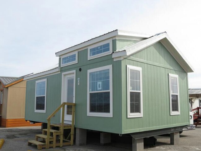 This 399 Square Feet Tiny Home Will Have You Drooling!