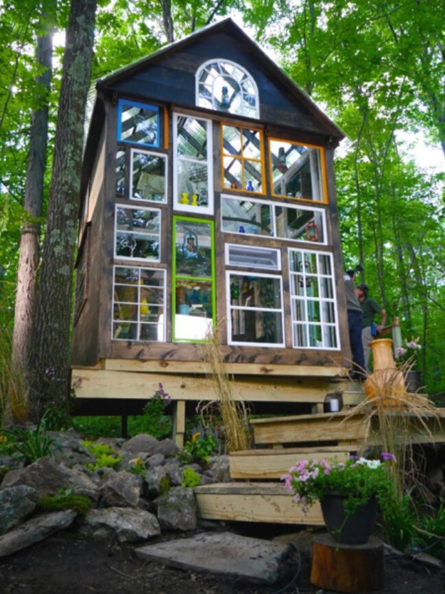Glass House Is An Off Grid 140 Sq. Ft. Cozy Retreat by Tiny House Hub