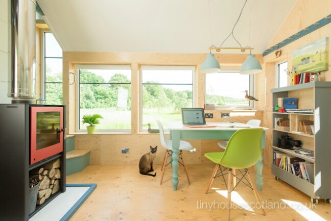 The Most Charming Tiny House in Scotland! You Have to See Inside Photos! {11 Photos}