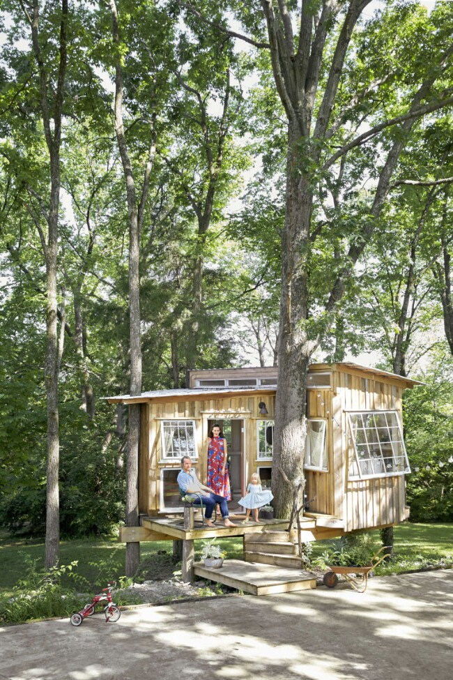 Beautifully Chic Tree-house is the Most Beautiful She Shed