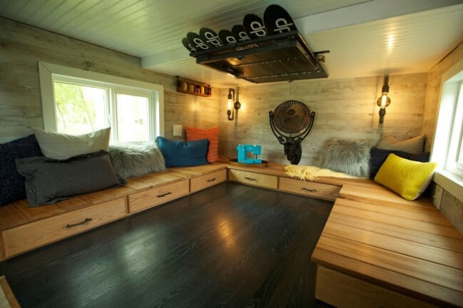 Maximus Extreme Living Solutions