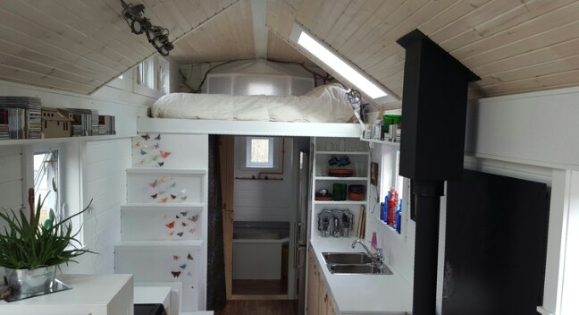 T-Berry House by Full Moon Tiny Houses