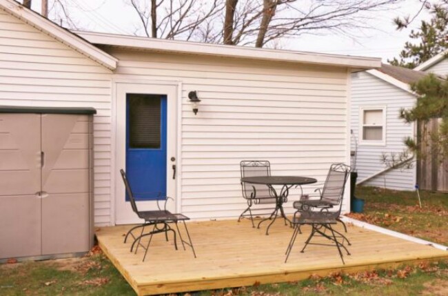 Blue Star Cottage