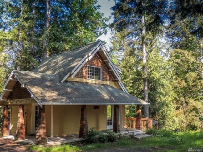 655 Square Foot Cottage in Washington