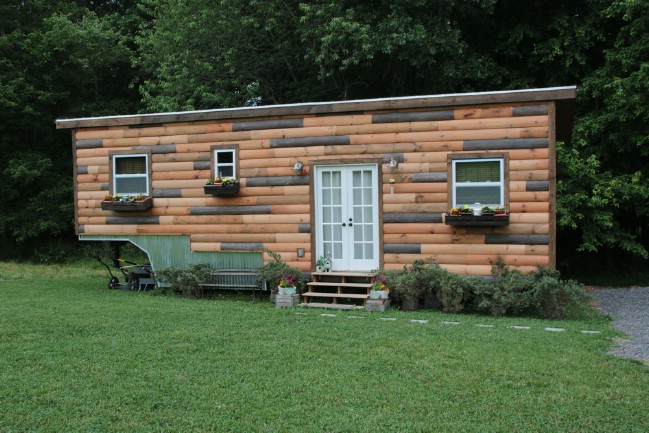 Nomad’s Nest by Wind River Tiny Homes