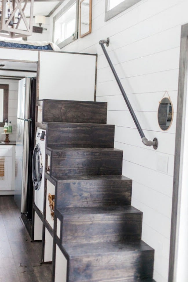 Tiny House Made with SIPs Available for Sale in Spokane, Washington