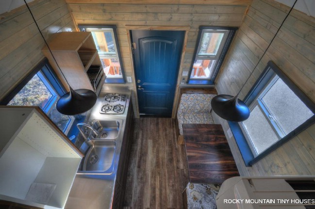 Tiny House Builders Save the Day on DIY Build