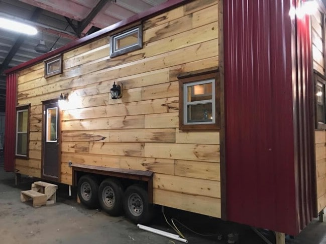Modern and Rustic 320sf Tiny House by Incredible Tiny Homes for Sale