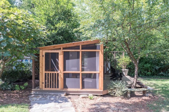 Stay in This Tiny Urban Cottage Next Time You’re in Atlanta
