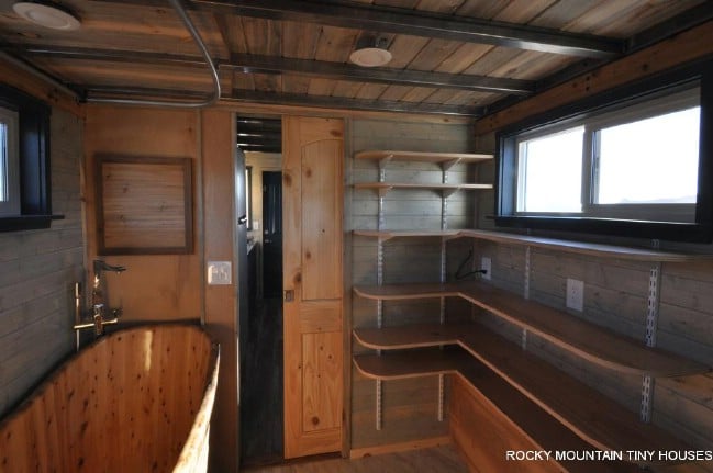 Tiny House Builders Save the Day on DIY Build