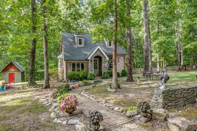 Rent this Magical and Tiny Storybook Cottage for Your Next Nashville Vacation