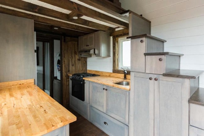 Traveling Artists Design 275sf Tiny House with Help of Tiny House Chattanooga
