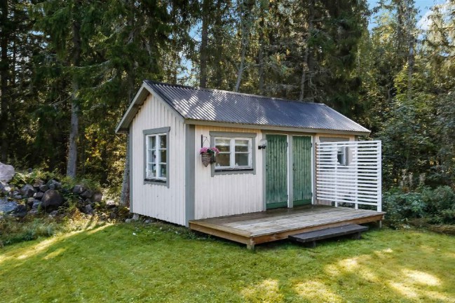 1930’s Cottage in Sweden Modernized and Expanded to 592sf Tiny House