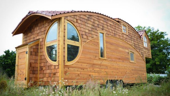 Zyl Wardos Moon Dragon Tiny House Tour
