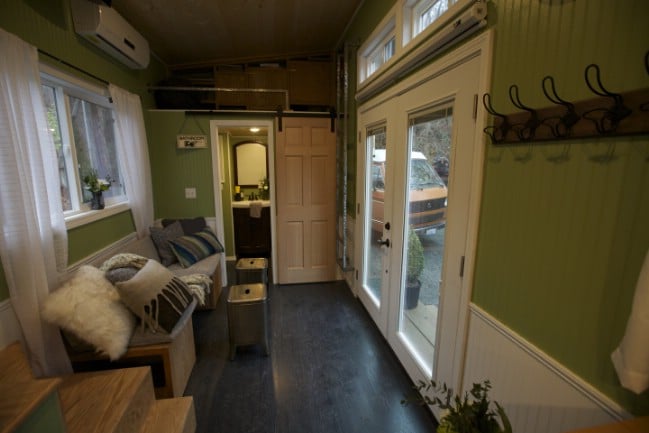 Spacious and Stylish 288 Square Foot Everett by American Tiny House