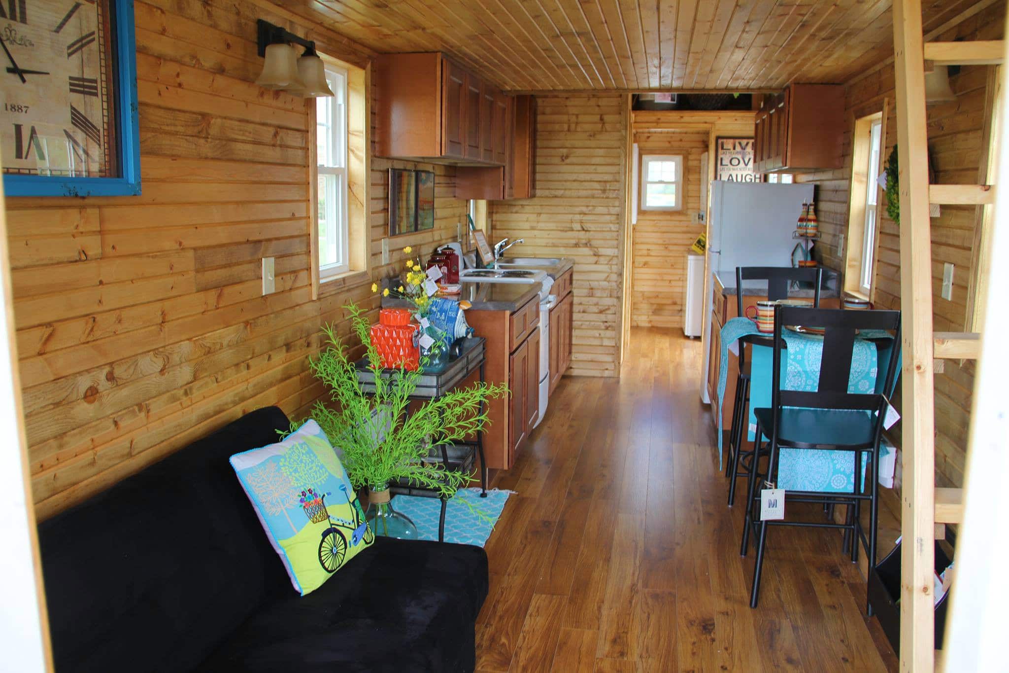 Frontier Community College Construction Technology Program Builds Tiny House in Southern Illinois