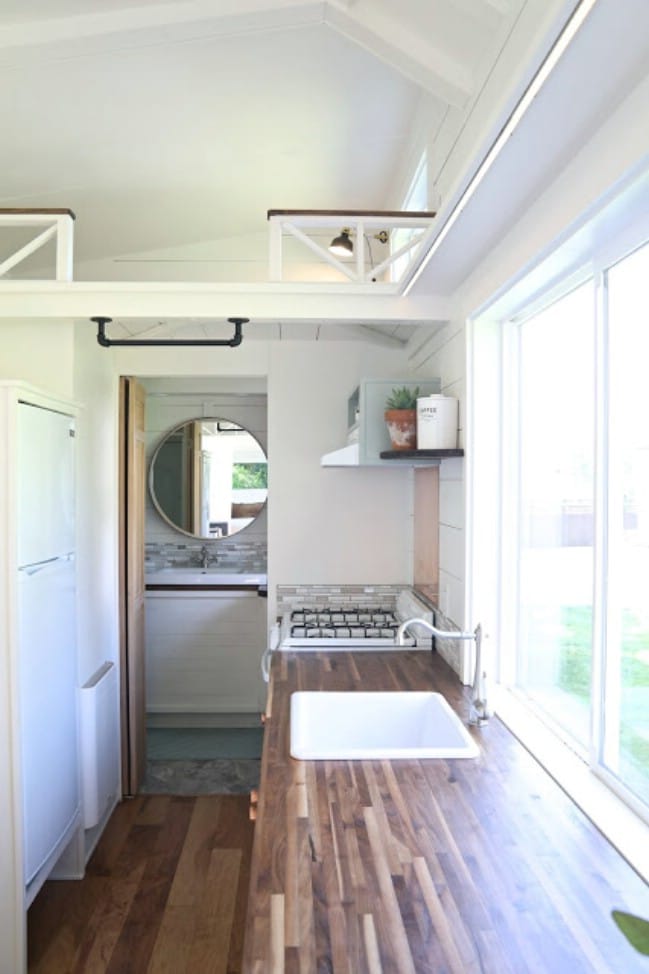 Handcrafted Movement Releases Stunning “Pacific Pioneer” Tiny House