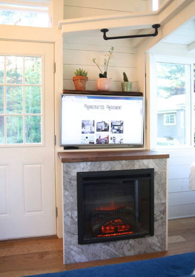 Handcrafted Movement Releases Stunning “Pacific Pioneer” Tiny House