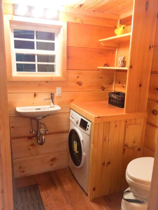 Southern-Inspired Tiny House by Incredible Tiny Homes