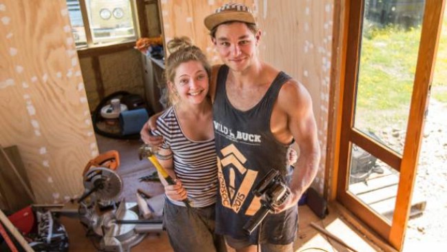 New Zealand Couple Build Tiny House to Live in During College and Beyond
