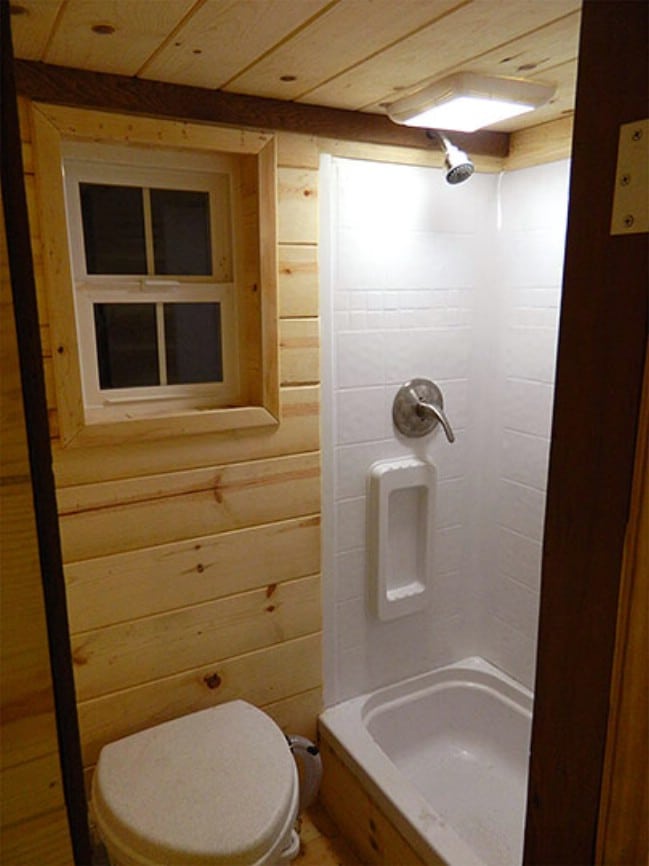 The Oregon Trail is a Fully Customizable Tiny House by Tiny SMART House