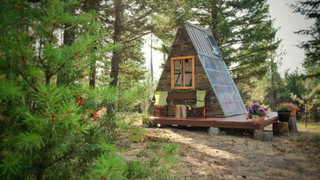 This Tiny A-Frame Cabin Took 3 Weeks to Build and Cost Just $700