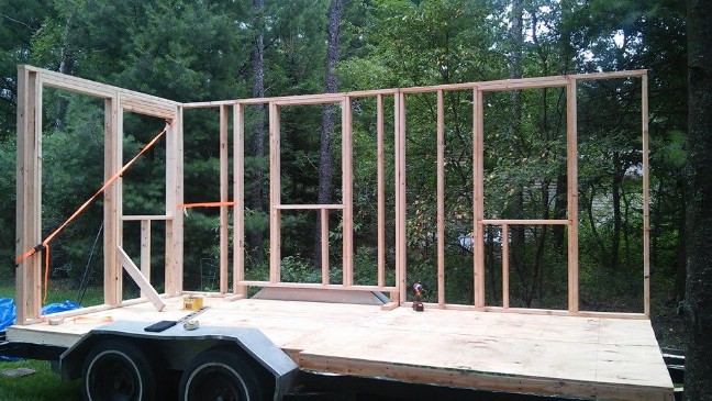 Tiny House Builder Builds and Donates Tiny House to Hurricane Harvey Victim