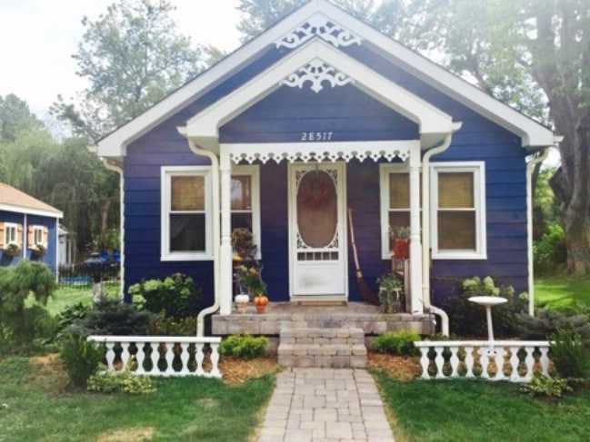 It Was Just a Dilapidated Old Shack … Until It Was Transformed Into an 850-Square-Foot Dream Home