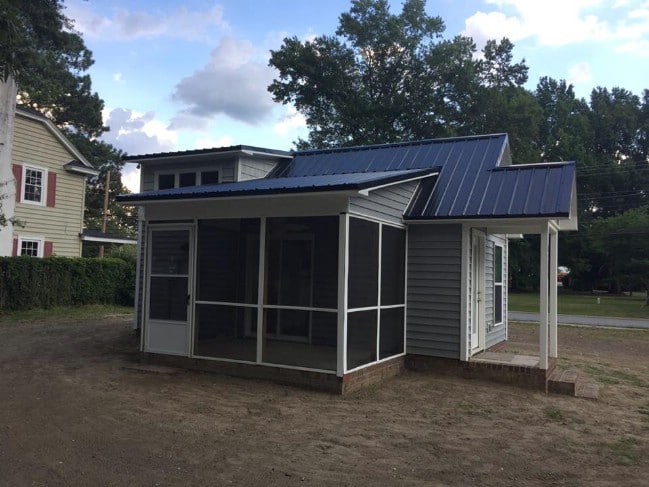 This Tiny House in Farmville Has Facebook Users Going Wild