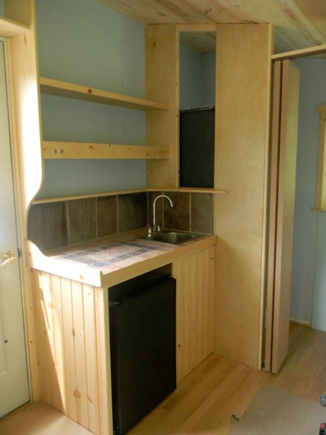 This 8’ x 14’ Off Grid Cabin is a Tiny House Dream Come True
