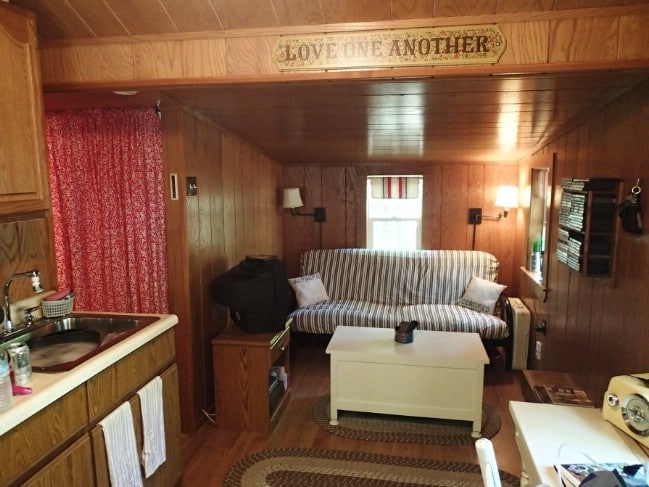 Take a Tour of the 300-Square-Foot “Tiny Lake House”
