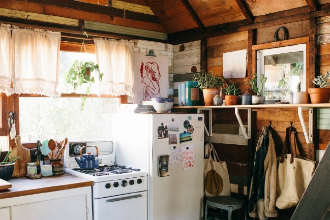 This Pacific Northwest Cabin is 250 Square Feet of Pure Inspiration