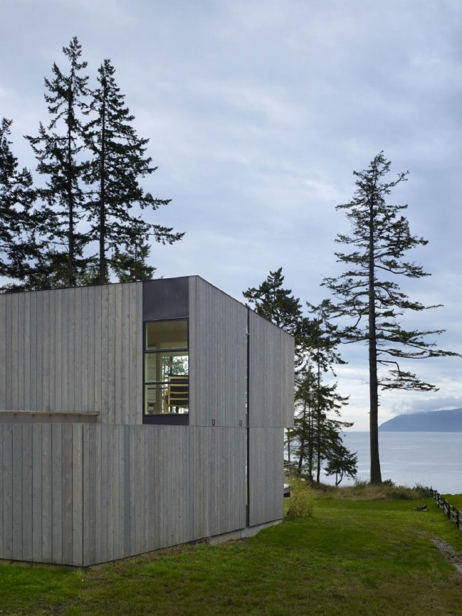 This Cube-Shaped Residence Is a Study in Bold Minimalism