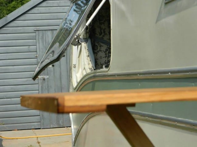 The Safari-Molly Croft 2013 is a Streamlined Delight from Rustic Campers