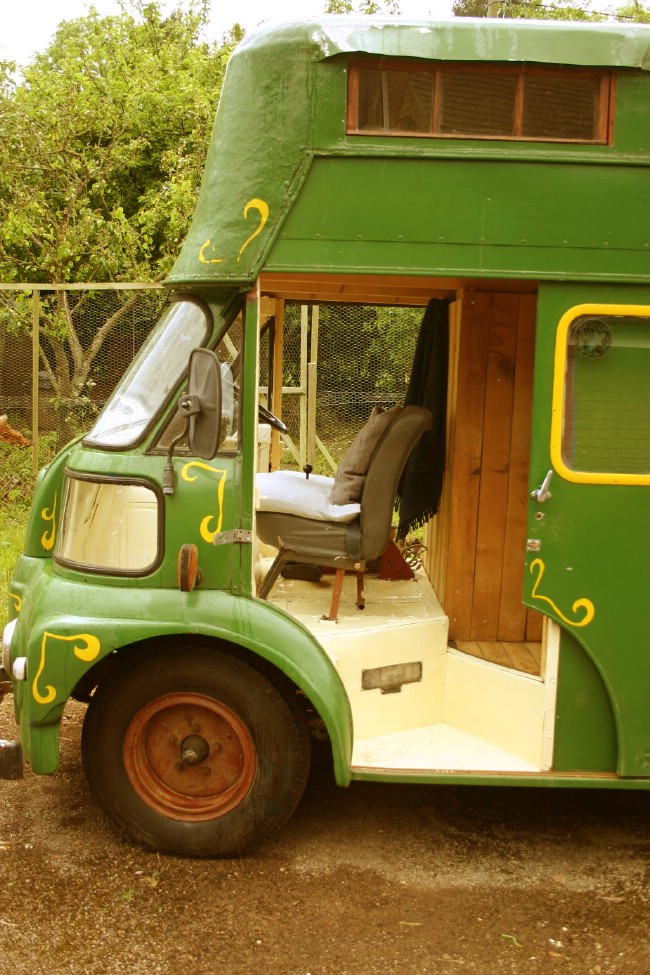 This Tiny Leyland FG Is Overflowing With Vintage Charm