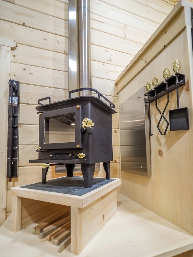 The Crow by Blackbird Tiny Homes Is 24’ of Total Comfort and Style