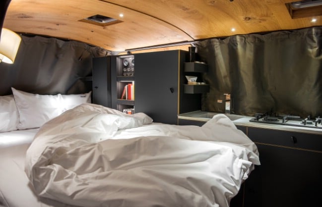 This Tiny Bus is a Minimalistic Modern Tiny Adventure House
