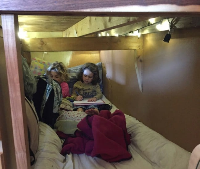 10 Practical Tips for Living in a Tiny House With Children