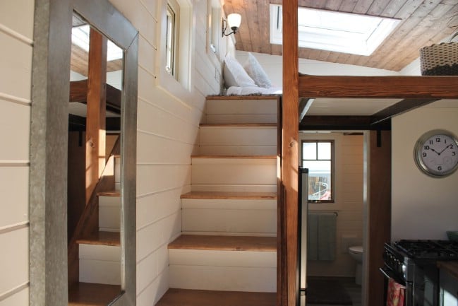 Canadian Tiny Homes is Off to a Promising Start With an Amazing First Build