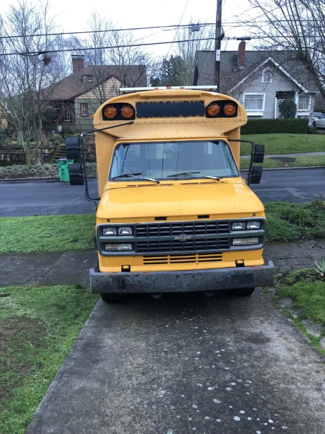 This Converted School Bus Tiny Home Is On Sale For Just 4 500 Tiny Houses,How Much Is A 1964 Quarter Worth