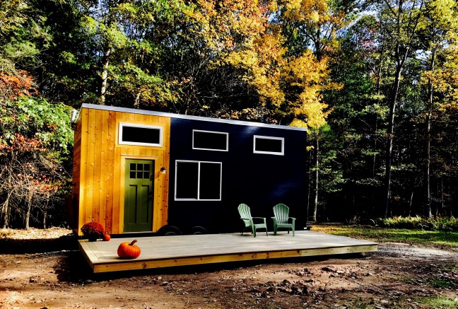 The Sparrow is a Distinctive Tiny House With Beauty That Stands Out