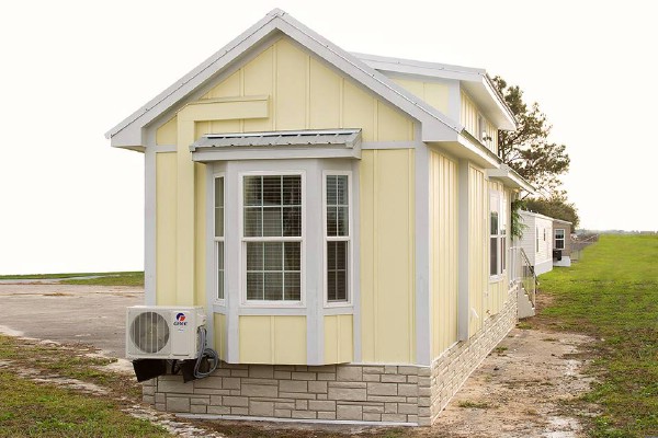 This Yellow Tiny House Is Like a Ray of Sunshine