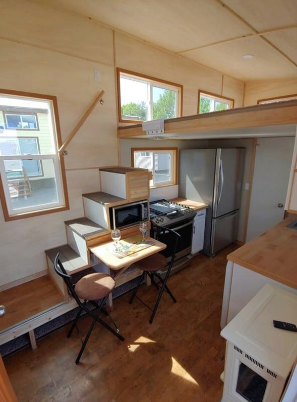 This 8 Foot Tiny House is Amazingly Spacious