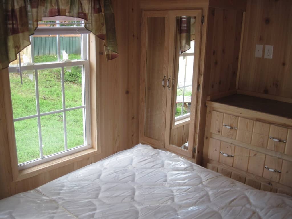 The Arrowhead Lodge Tiny House Features a Downstairs Bedroom and a Loft