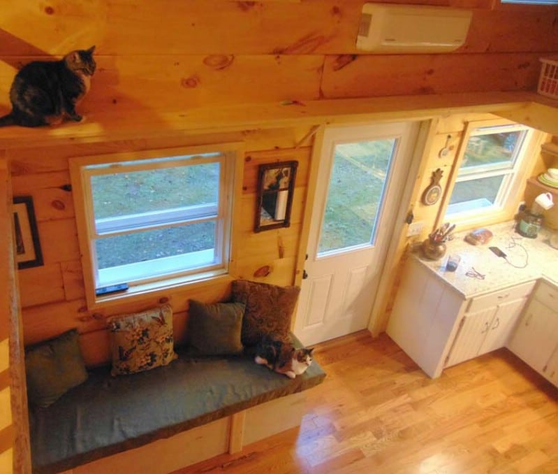 The Riverbend Tiny House is Perfect for a Cat Lover