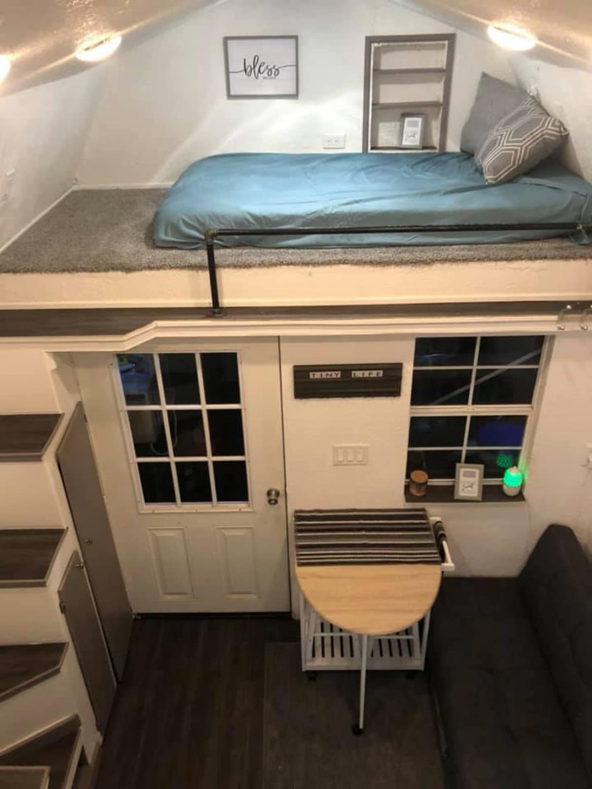 This Lovely 10’ x 20’ Tiny House is on Sale in Florida for Just $19,000