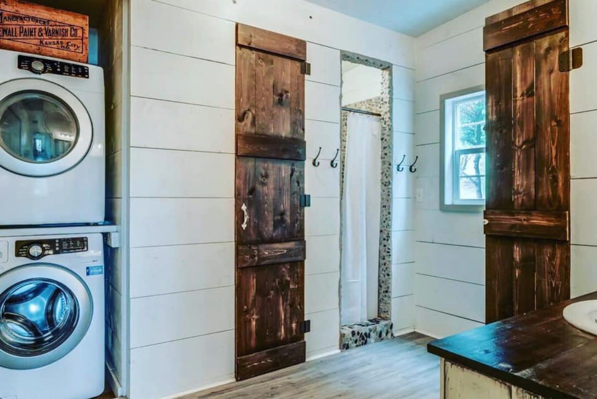 Shower in tiny house